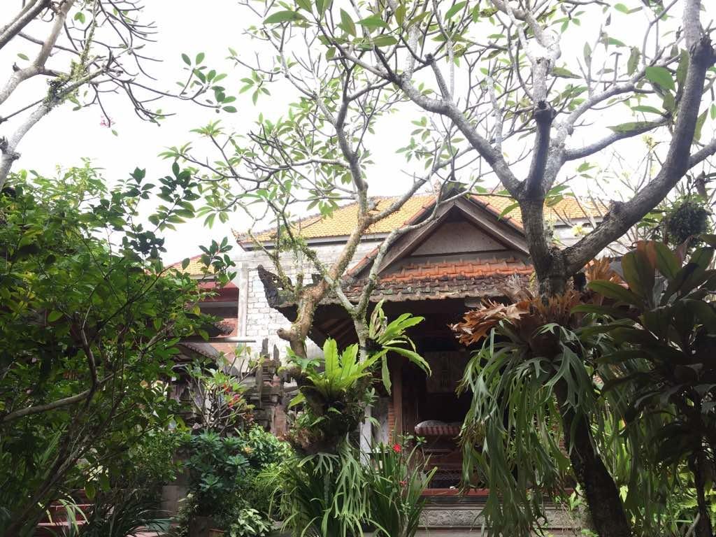 Liang House And Hostel Ubud  Exterior photo